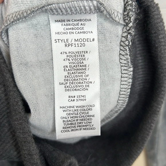 Splendid Women's Leaf Camo Crewneck Sweatshirt Gray Size S Casual Long Sleeve - Picture 10 of 13